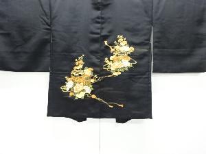 貝桶に牡丹模様絵羽織